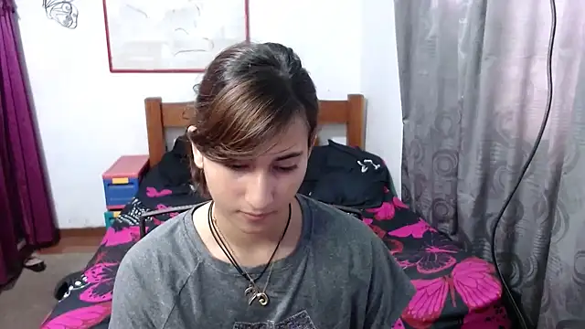 LadyMilk003 online show from January 25, 4:24 pm