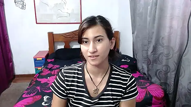 LadyMilk003 online show from January 27, 3:28 pm