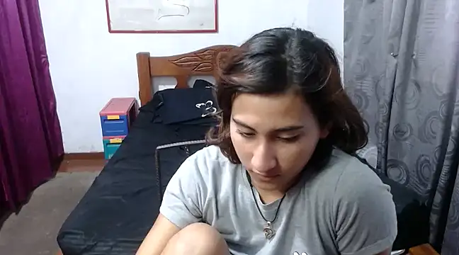 LadyMilk003 online show from February 5, 6:37 pm