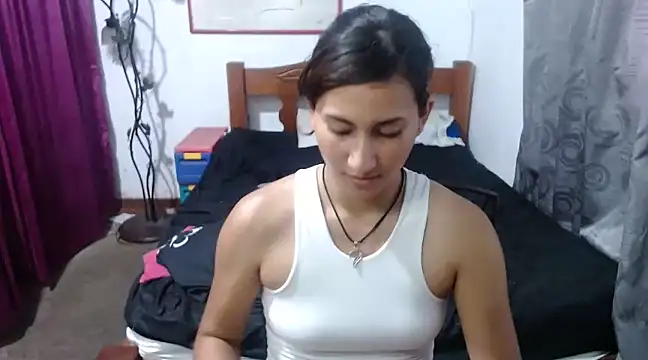 LadyMilk003 online show from March 12, 4:35 pm