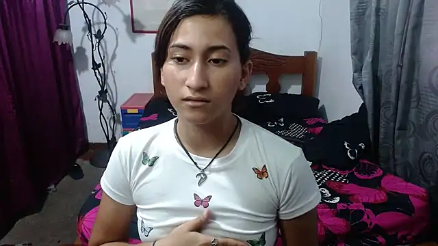 LadyMilk003 online show from March 15, 6:54 pm