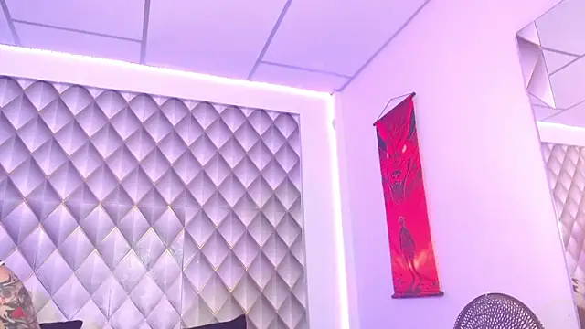 Snapshot of CoupleSwingerLatin chatting on March 30, 5:19 am CoupleSwingerLatin online show from March 30, 5:19 am