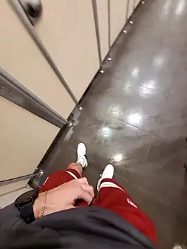 Snapshot of sevvvvsevvvv1 chatting on March 8, 3:27 pm sevvvvsevvvv1 online show from March 8, 3:27 pm