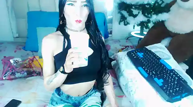 Brenda  01 online show from January 4, 10:49 am