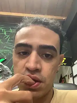 JovenDesobediente online show from October 8, 9:12 pm