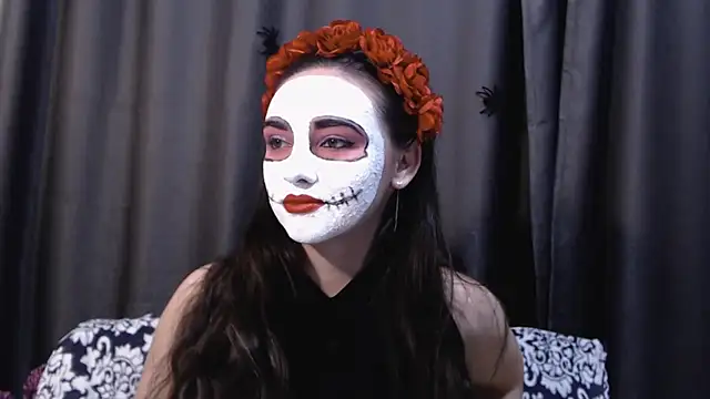 StacyMind online show from October 31, 5:25 pm