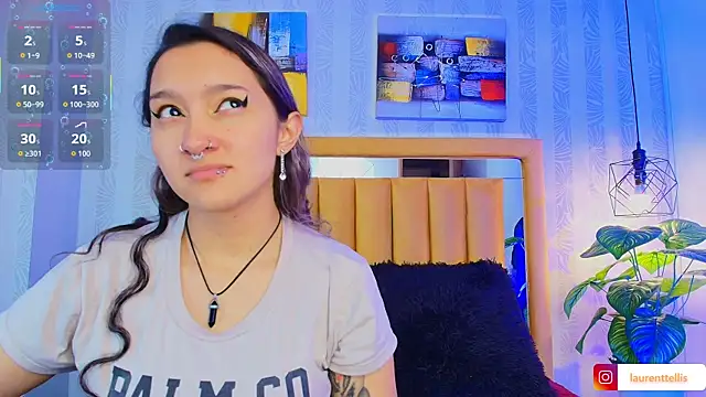 Snapshot of Laurent_elis chatting on February 23, 8:28 pm Laurent elis online show from February 23, 8:28 pm