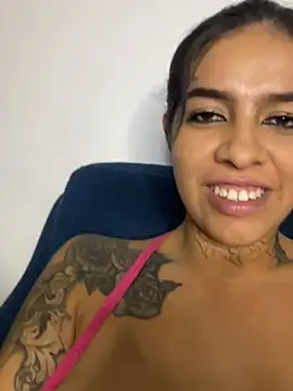 AbbyFtLuna online show from December 24, 3:27 am