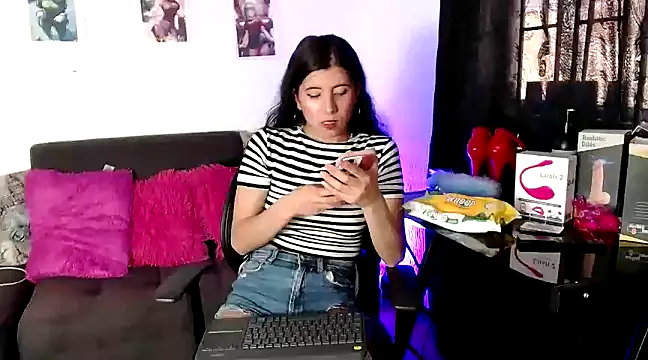 Yeimy sweetf online show from February 2, 8:08 pm