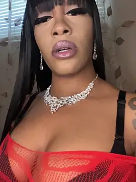 Snapshot of rayemillian chatting on April 8, 7:03 pm rayemillian online show from April 8, 7:03 pm