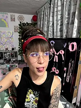 Hellen dumont online show from July 18, 2:16 am