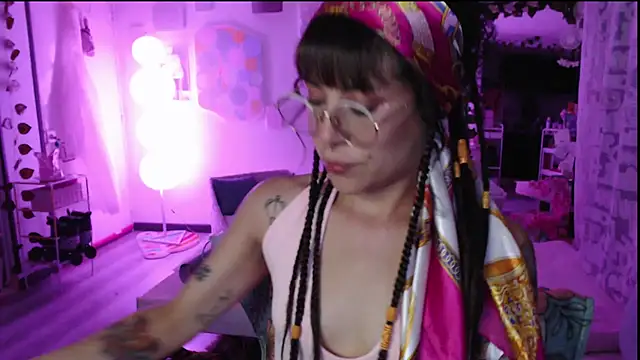 Hellen dumont online show from July 26, 2:09 am