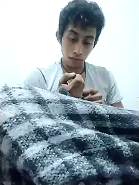 Snapshot of Flaquito_pitudo chatting on December 6, 8:05 am Flaquito pitudo online show from December 6, 8:05 am