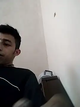 Snapshot of Flaquito_pitudo chatting on December 21, 7:49 pm Flaquito pitudo online show from December 21, 7:49 pm