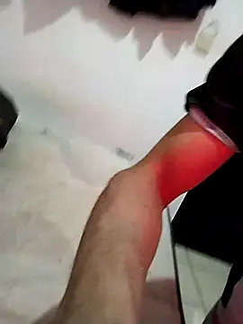 Snapshot of Flaquito_pitudo chatting on December 22, 9:20 pm Flaquito pitudo online show from December 22, 9:20 pm