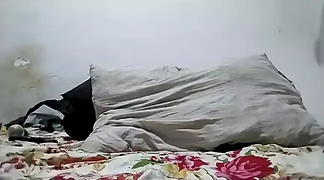 Snapshot of Flaquito_pitudo chatting on December 29, 11:08 pm Flaquito pitudo online show from December 29, 11:08 pm