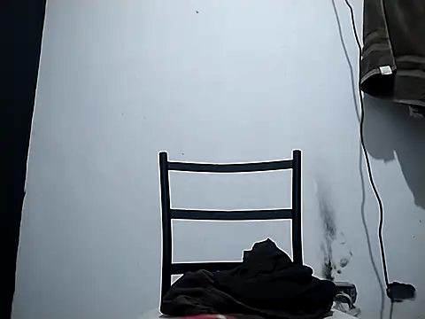 Snapshot of Flaquito_pitudo chatting on January 2, 11:31 am Flaquito pitudo online show from January 2, 11:31 am