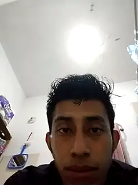 Snapshot of Flaquito_pitudo chatting on January 15, 4:47 am Flaquito pitudo online show from January 15, 4:47 am