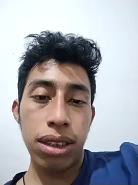 Snapshot of Flaquito_pitudo chatting on January 18, 3:20 am Flaquito pitudo online show from January 18, 3:20 am