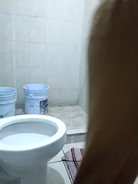 Snapshot of Flaquito_pitudo chatting on January 20, 1:50 am Flaquito pitudo online show from January 20, 1:50 am