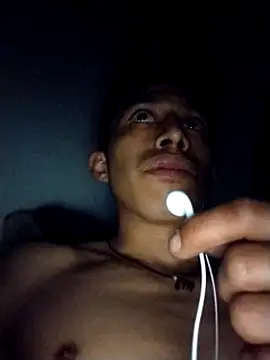 Snapshot of Flaquito_pitudo chatting on March 16, 10:11 am Flaquito pitudo online show from March 16, 10:11 am