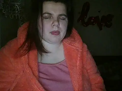 Snapshot of so_shy chatting on February 26, 8:44 pm so shy online show from February 26, 8:44 pm