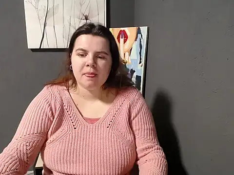 Snapshot of so_shy chatting on February 28, 7:05 am so shy online show from February 28, 7:05 am