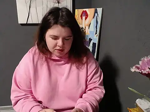 Snapshot of so_shy chatting on March 12, 7:02 am so shy online show from March 12, 7:02 am