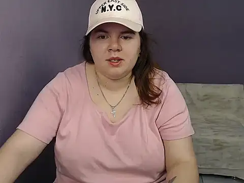 Snapshot of so_shy chatting on September 10, 7:08 am so shy online show from September 10, 7:08 am