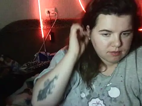 Snapshot of so_shy chatting on September 27, 6:46 pm so shy online show from September 27, 6:46 pm