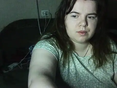 Snapshot of so_shy chatting on September 28, 8:14 pm so shy online show from September 28, 8:14 pm