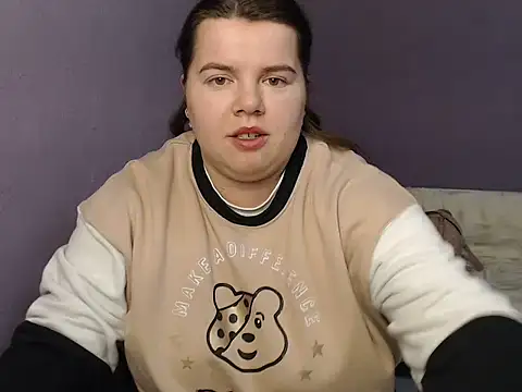 Snapshot of so_shy chatting on September 30, 6:40 am so shy online show from September 30, 6:40 am