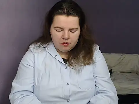 Snapshot of so_shy chatting on October 4, 6:33 am so shy online show from October 4, 6:33 am