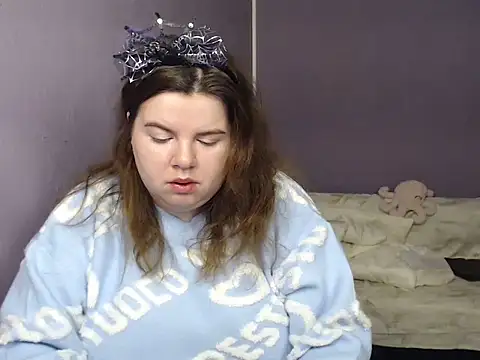 Snapshot of so_shy chatting on October 27, 7:34 am so shy online show from October 27, 7:34 am