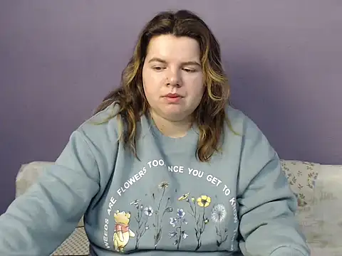 Snapshot of so_shy chatting on November 9, 7:17 am so shy online show from November 9, 7:17 am