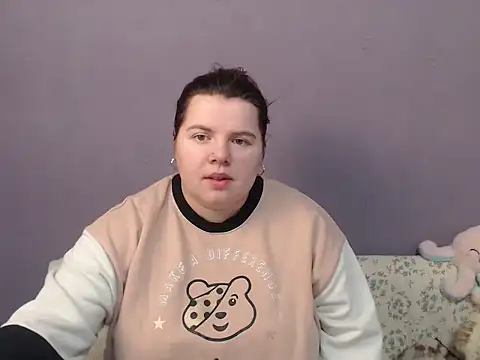 Snapshot of so_shy chatting on November 24, 7:41 am so shy online show from November 24, 7:41 am