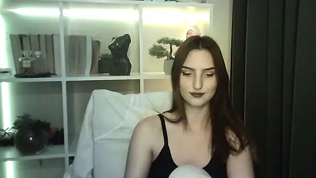 X Alisa online show from November 8, 6:40 pm