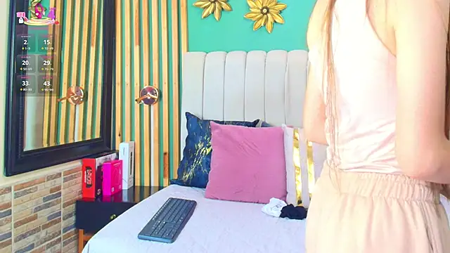 Snapshot of katlyn_martins chatting on February 26, 7:27 pm katlyn martins online show from February 26, 7:27 pm