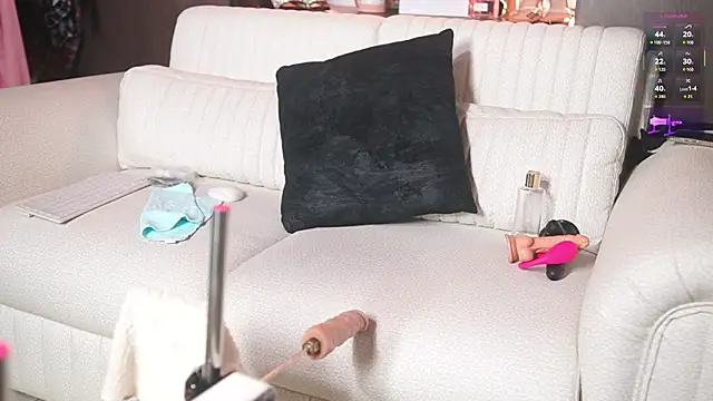 katlyn martins online show from March 3, 5:08 pm