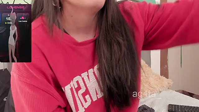 Snapshot of Ag4ta_ chatting on December 3, 9:23 pm Ag4ta online show from December 3, 9:23 pm