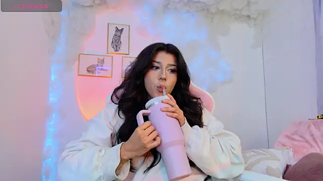 Snapshot of Ag4ta_ chatting on February 7, 12:09 am Ag4ta online show from February 7, 12:09 am