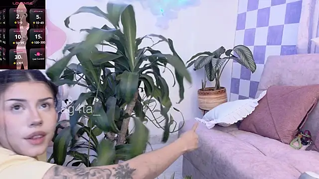 Snapshot of Ag4ta_ chatting on February 28, 11:34 pm Ag4ta online show from February 28, 11:34 pm