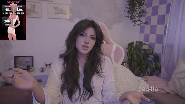 Snapshot of Ag4ta_ chatting on September 8, 10:42 pm Ag4ta online show from September 8, 10:42 pm