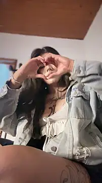 Snapshot of Ag4ta_ chatting on November 16, 3:56 am Ag4ta online show from November 16, 3:56 am