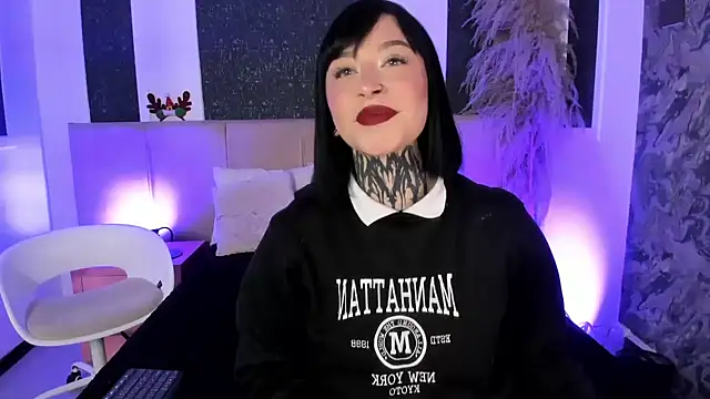 Scolw online show from December 4, 12:14 pm