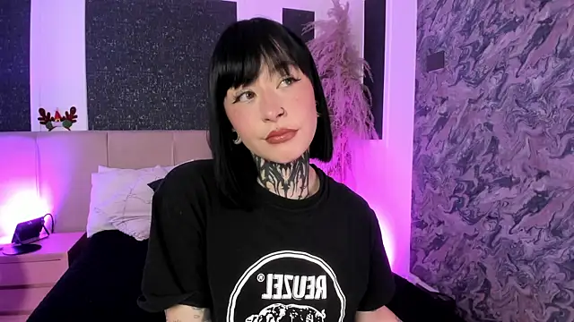 Scolw online show from December 5, 12:14 pm