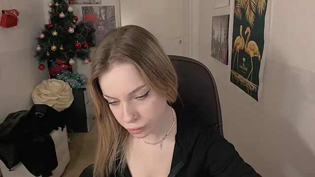 HeyDoraa online show from January 19, 6:32 pm