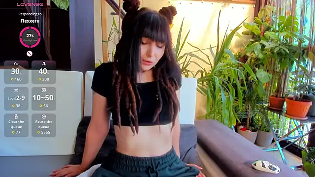 Snapshot of 1Munique chatting on September 23, 9:01 am 1Munique online show from September 23, 9:01 am