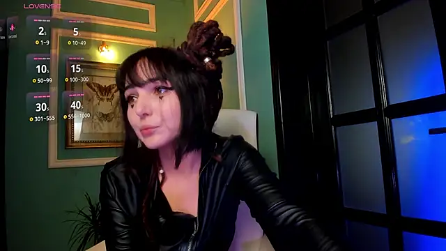 Snapshot of 1Munique chatting on October 6, 12:24 pm 1Munique online show from October 6, 12:24 pm