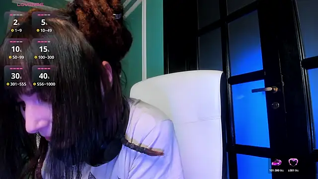 Snapshot of 1Munique chatting on November 2, 2:41 pm 1Munique online show from November 2, 2:41 pm